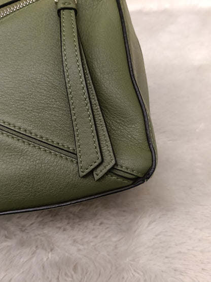Loewe Puzzle Small Calfskin Avocado SHW 2020