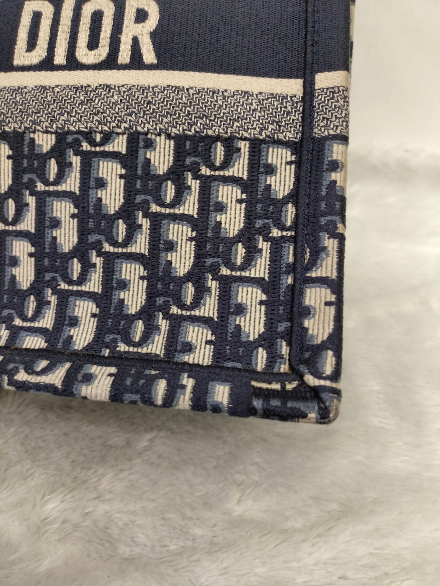 Dior Tote Book Medium Oblique Navy 2018