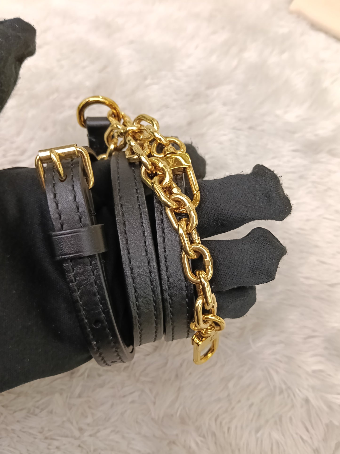 LV Trunk Clutch Monogram Reverse 2019