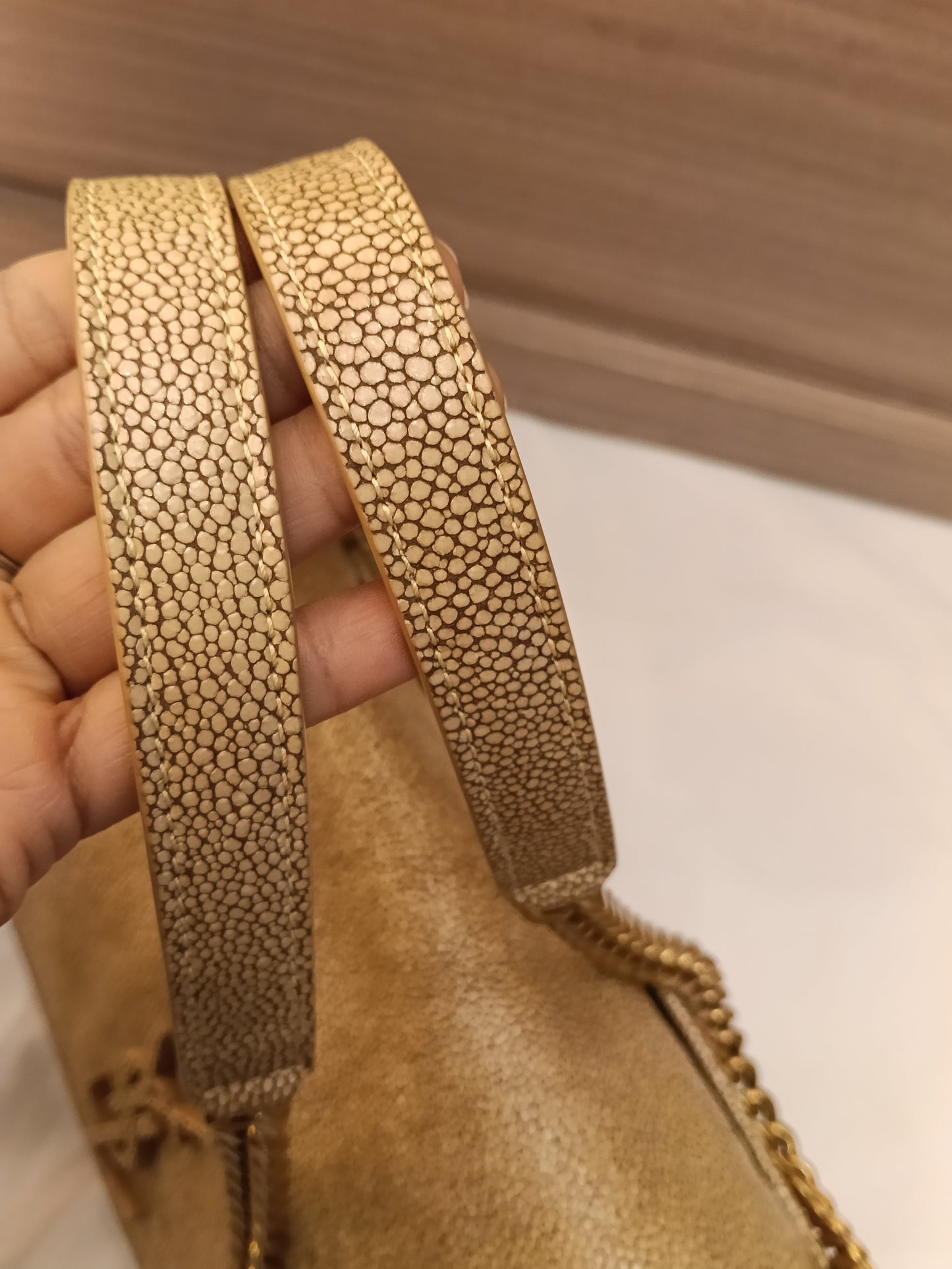 YsL Niki Medium Stingray Embossed Beige GHW 2019