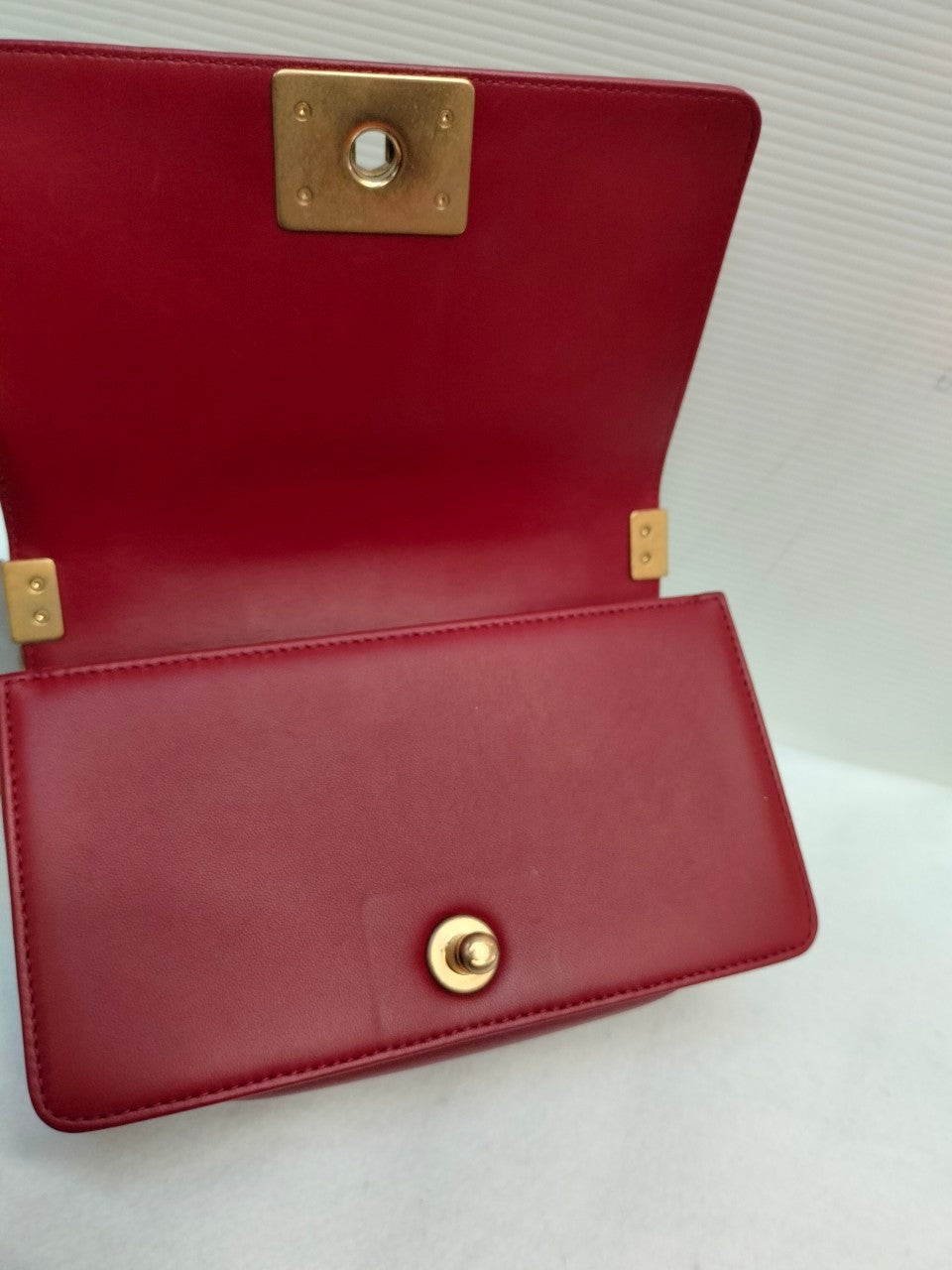 Chanel Boy20 Small Lamb Red GHW #24   Size 20x12x6cm