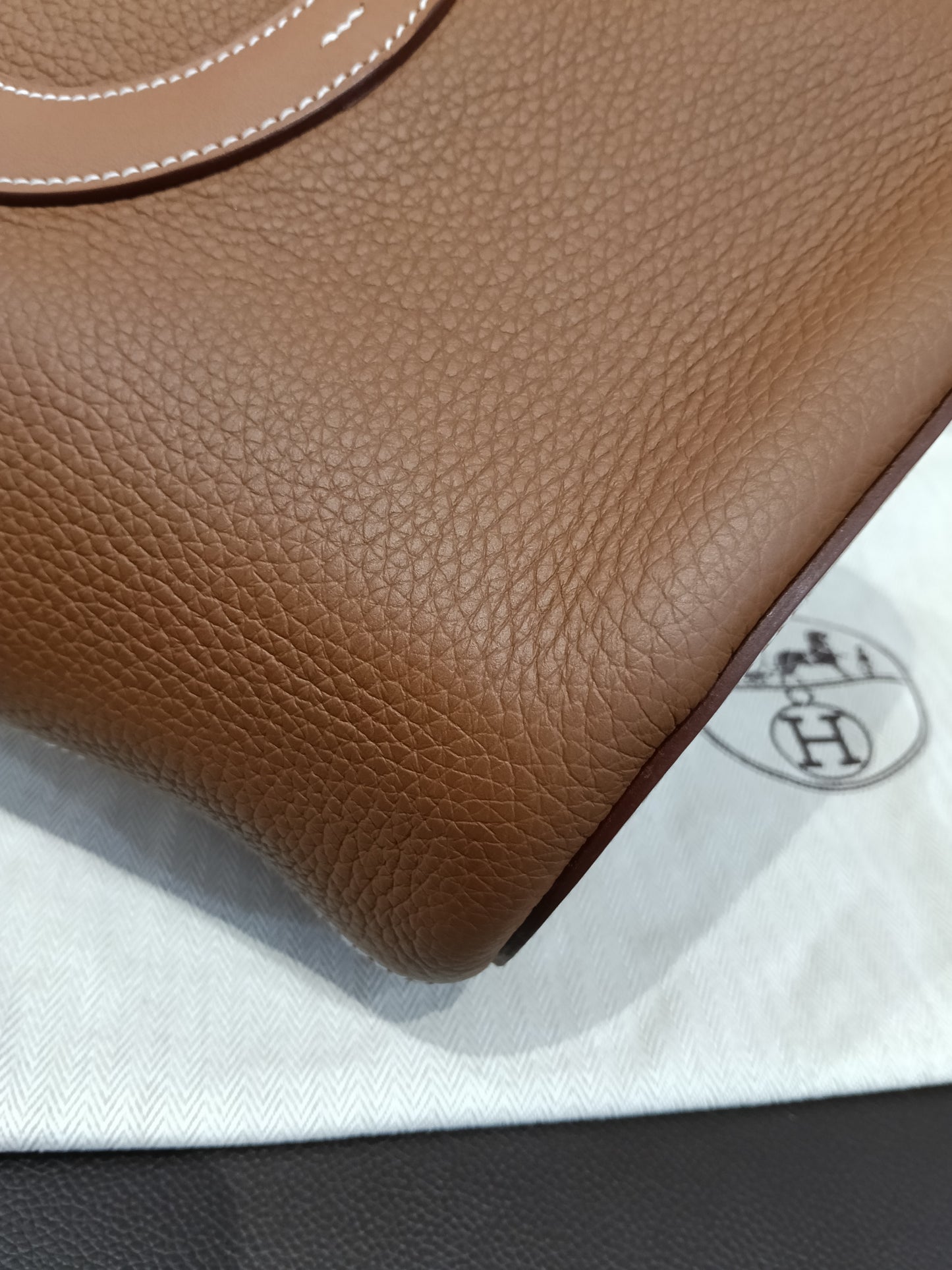 Hermes In The Loop 18 Clem Gold GHW #B