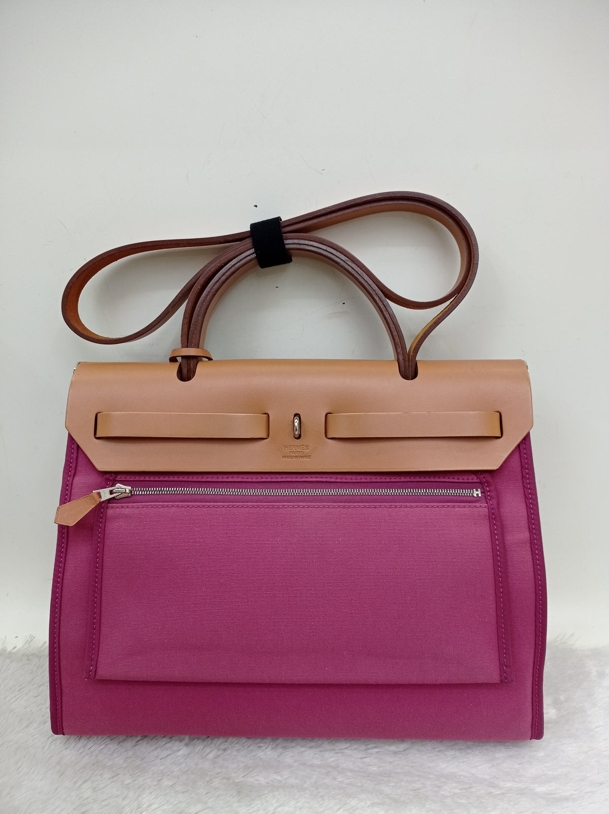 HB31 Canvas Magnolia Flap Beige PHW #O square