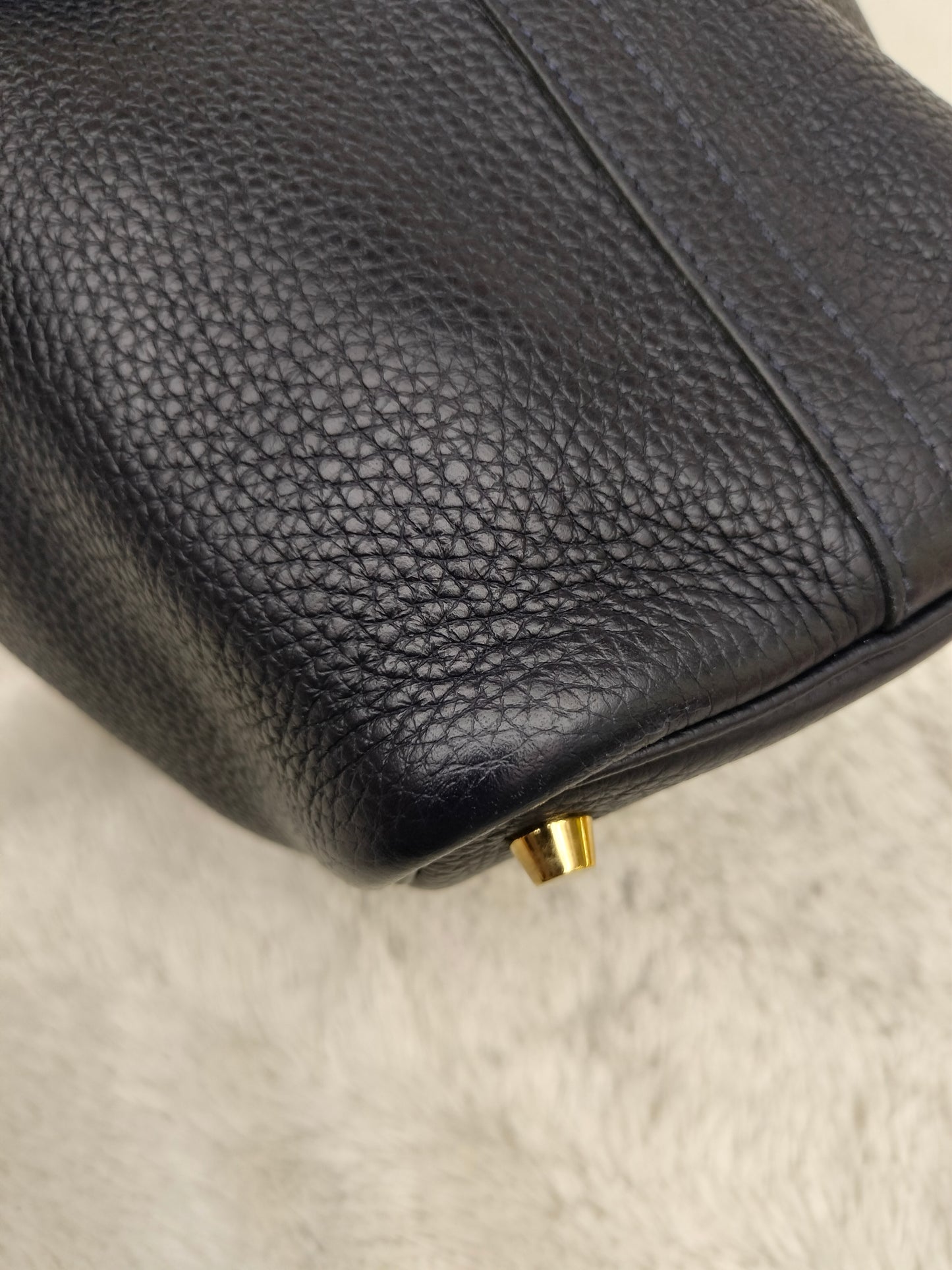 *Neverbeen Used* Picotin Lock 18 Clem Bleu Indigo GHW #Y