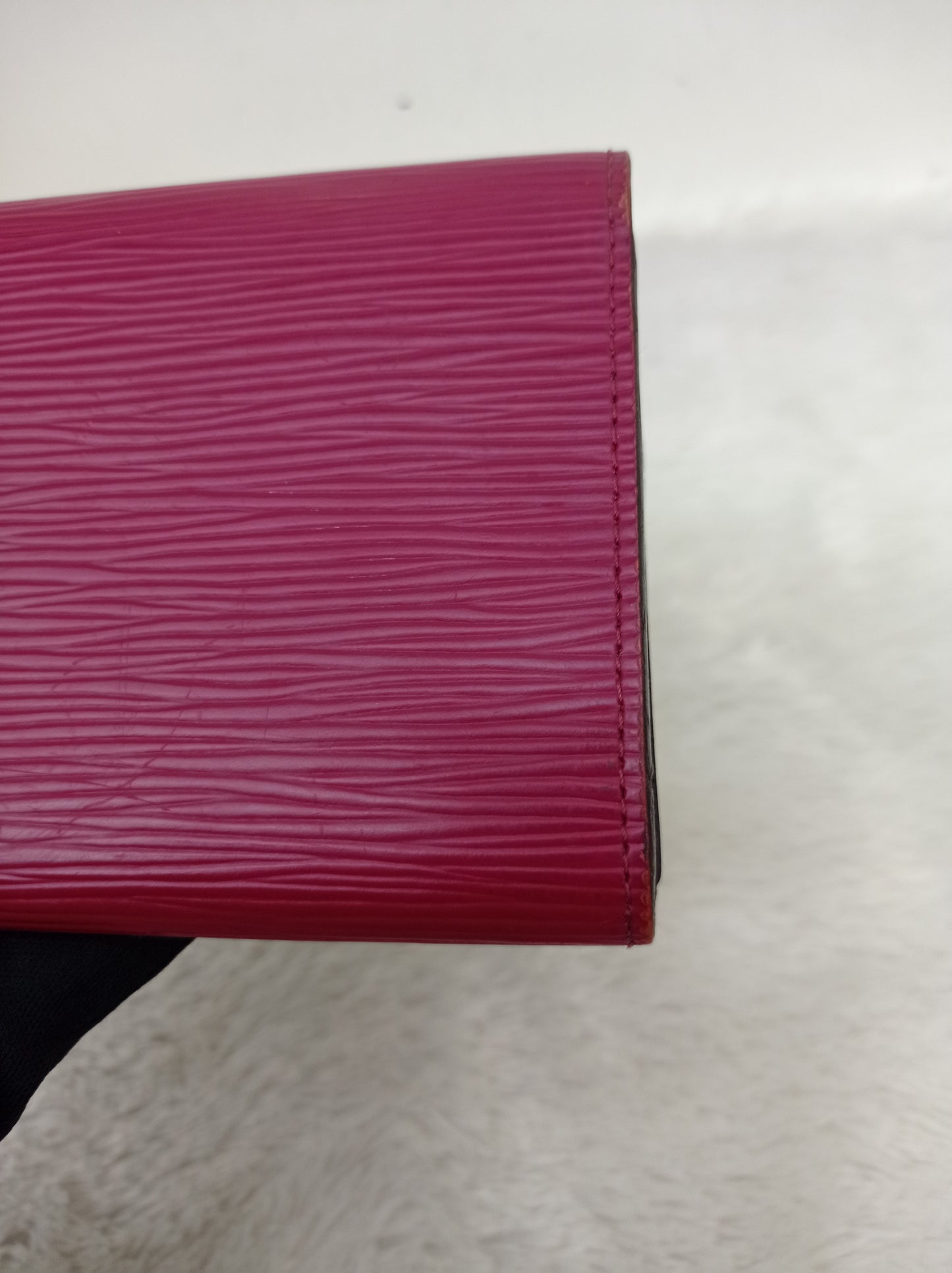 LV Emilie NM Wallet Epi Fuchsia Brown 2017