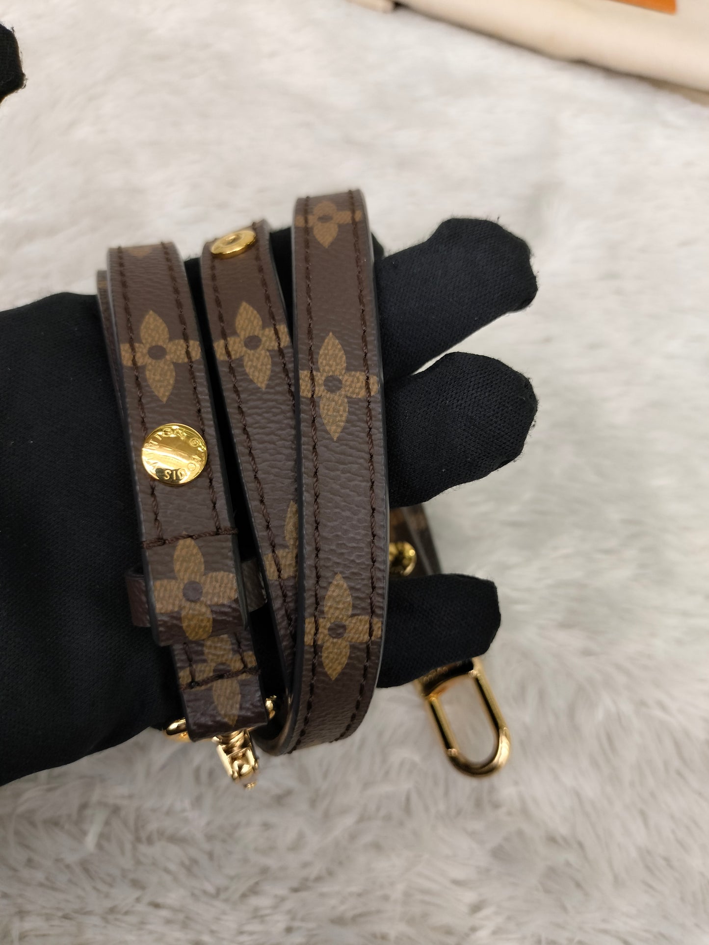 LV Metis East West Monogram (CHIP)