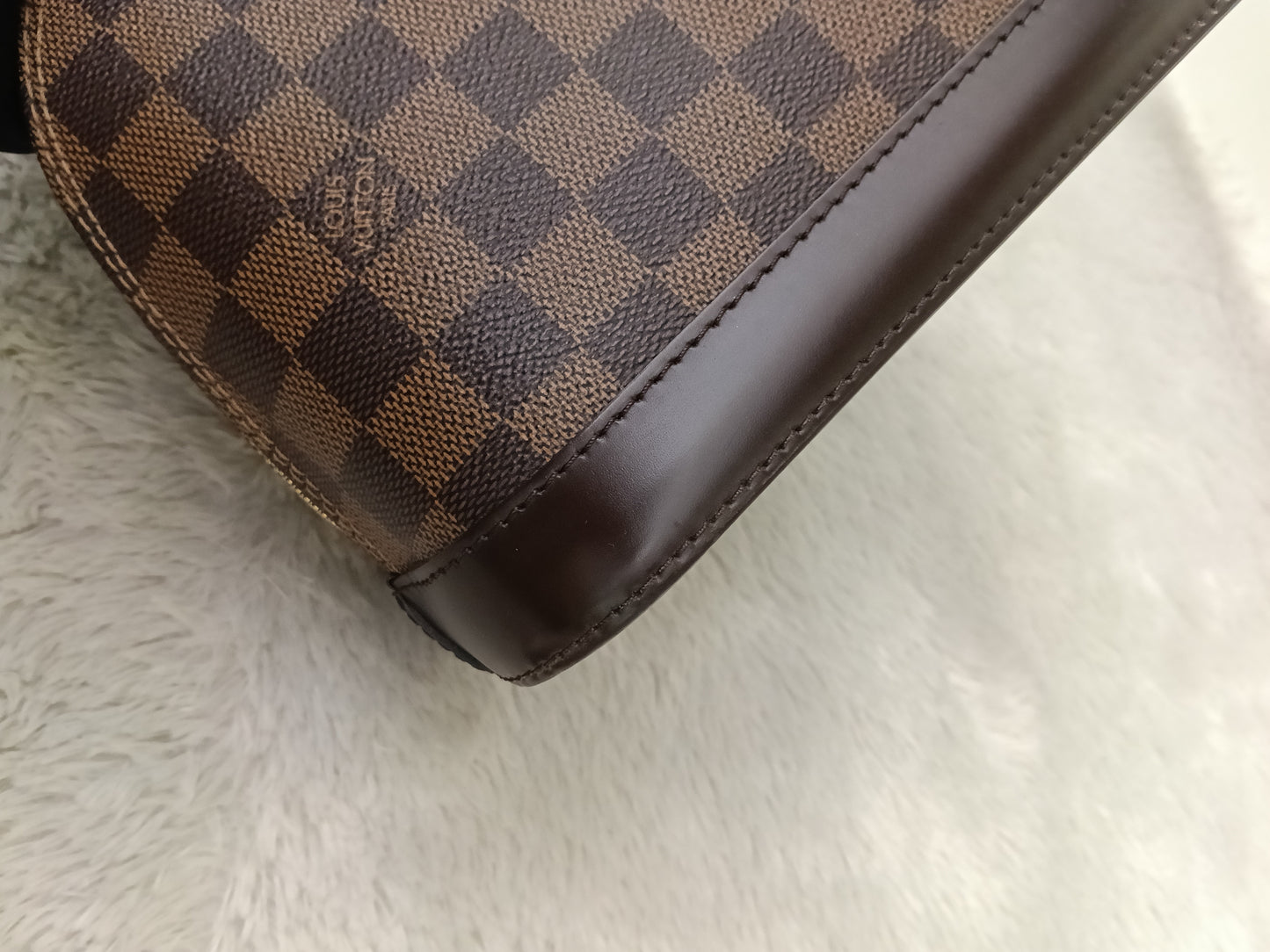 LV Alma BB Damier 2022 (CHIP)