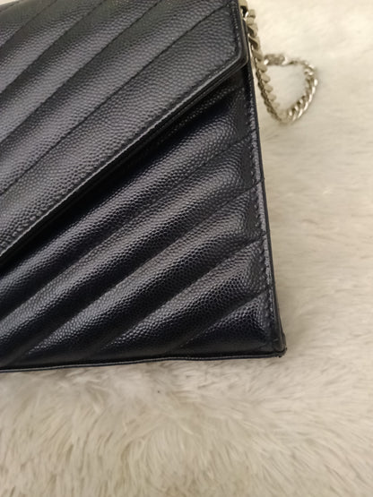 YsL WOC 22 Matelasse Monogramme Grained Navy SHW 2018