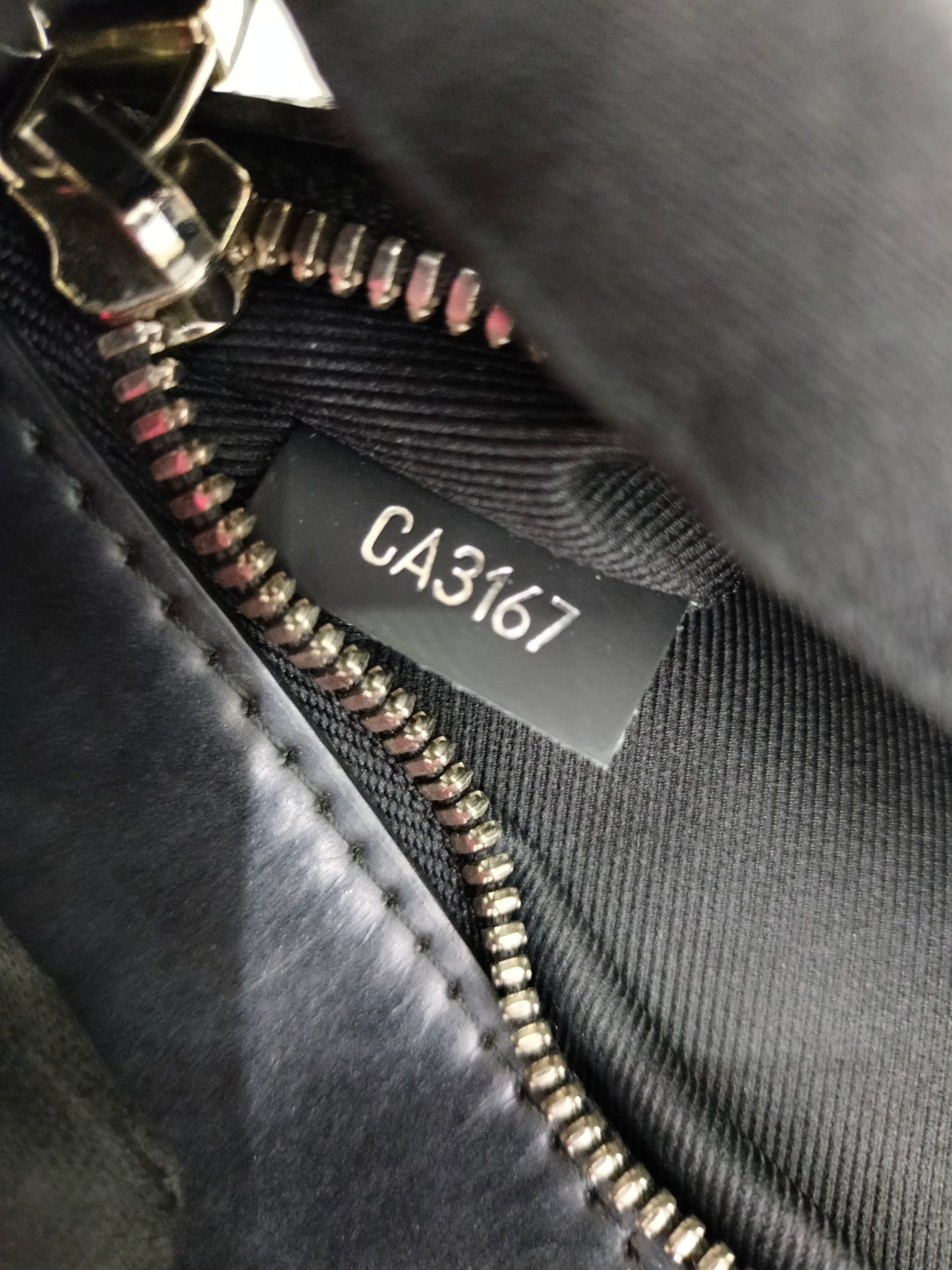 LV Mick Messenger Graphite 2017