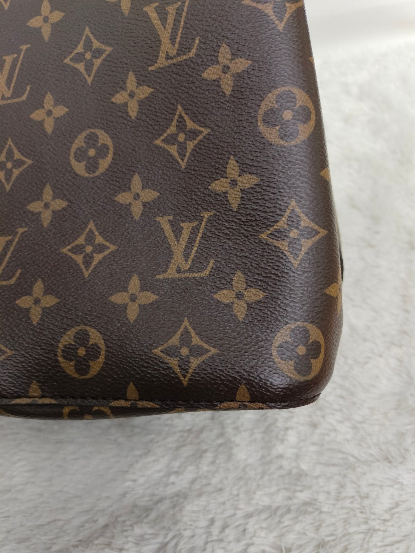 LV Neo Noe Monogram Noir 2018