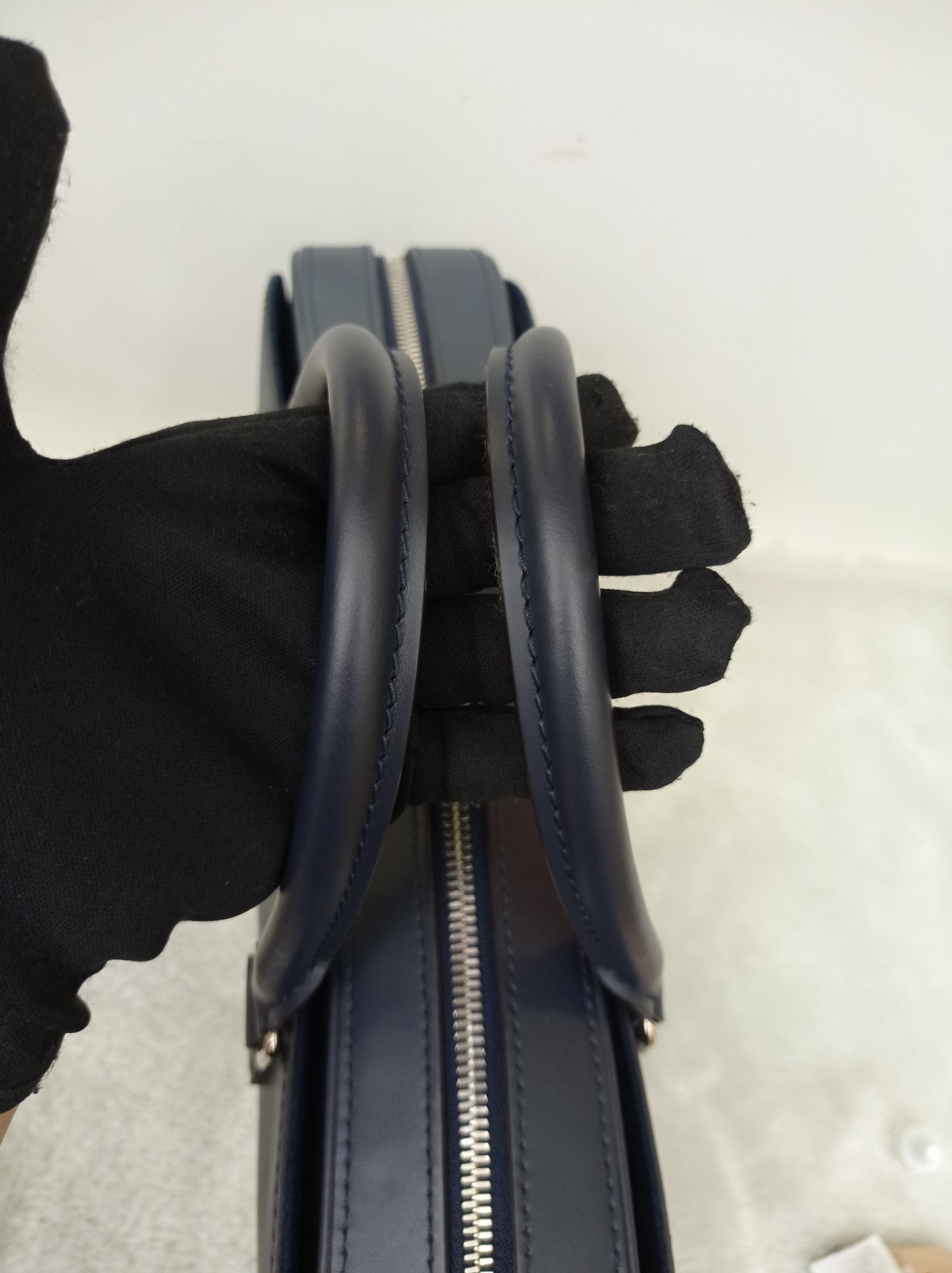 LV Dandy MM Epi Blue Marine 2017