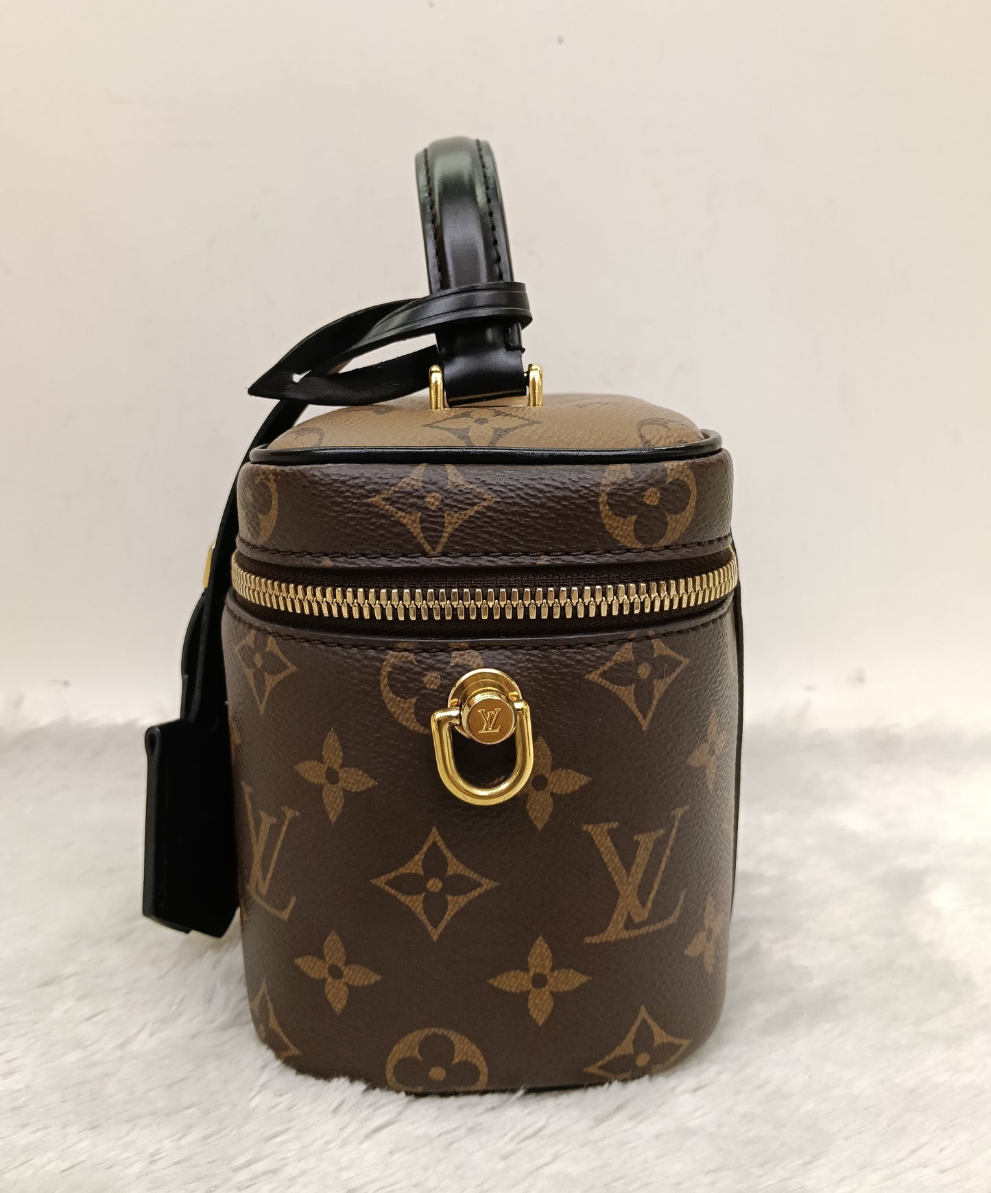 LV Vanity PM Monogram Reverse (CHIP)