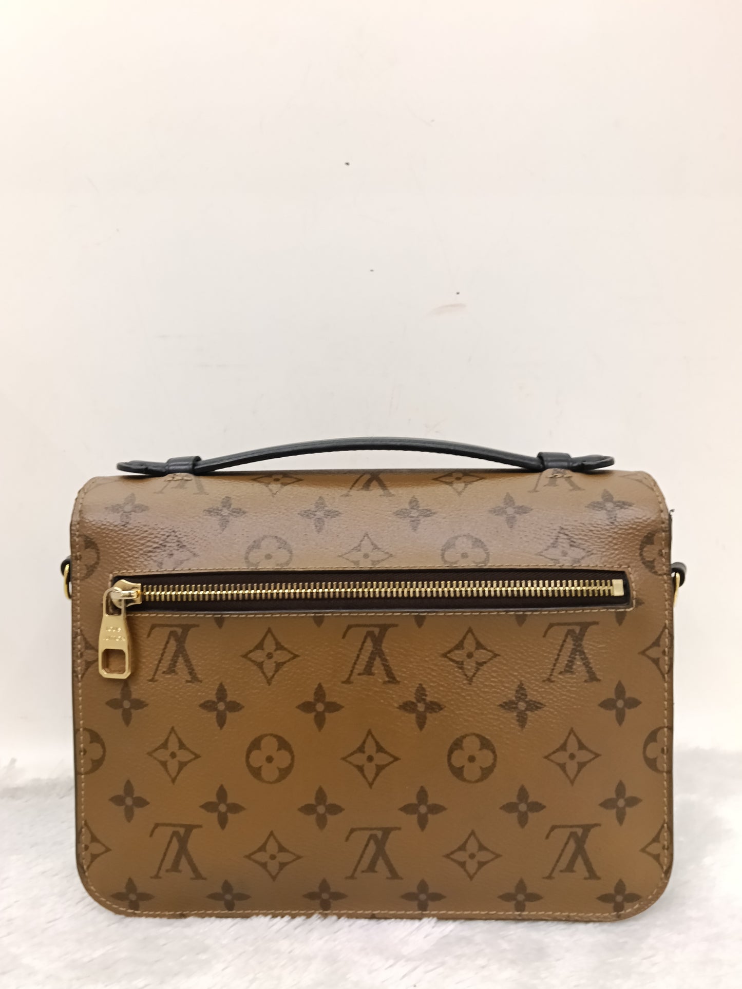 LV Metis Monogram Reverse 2018