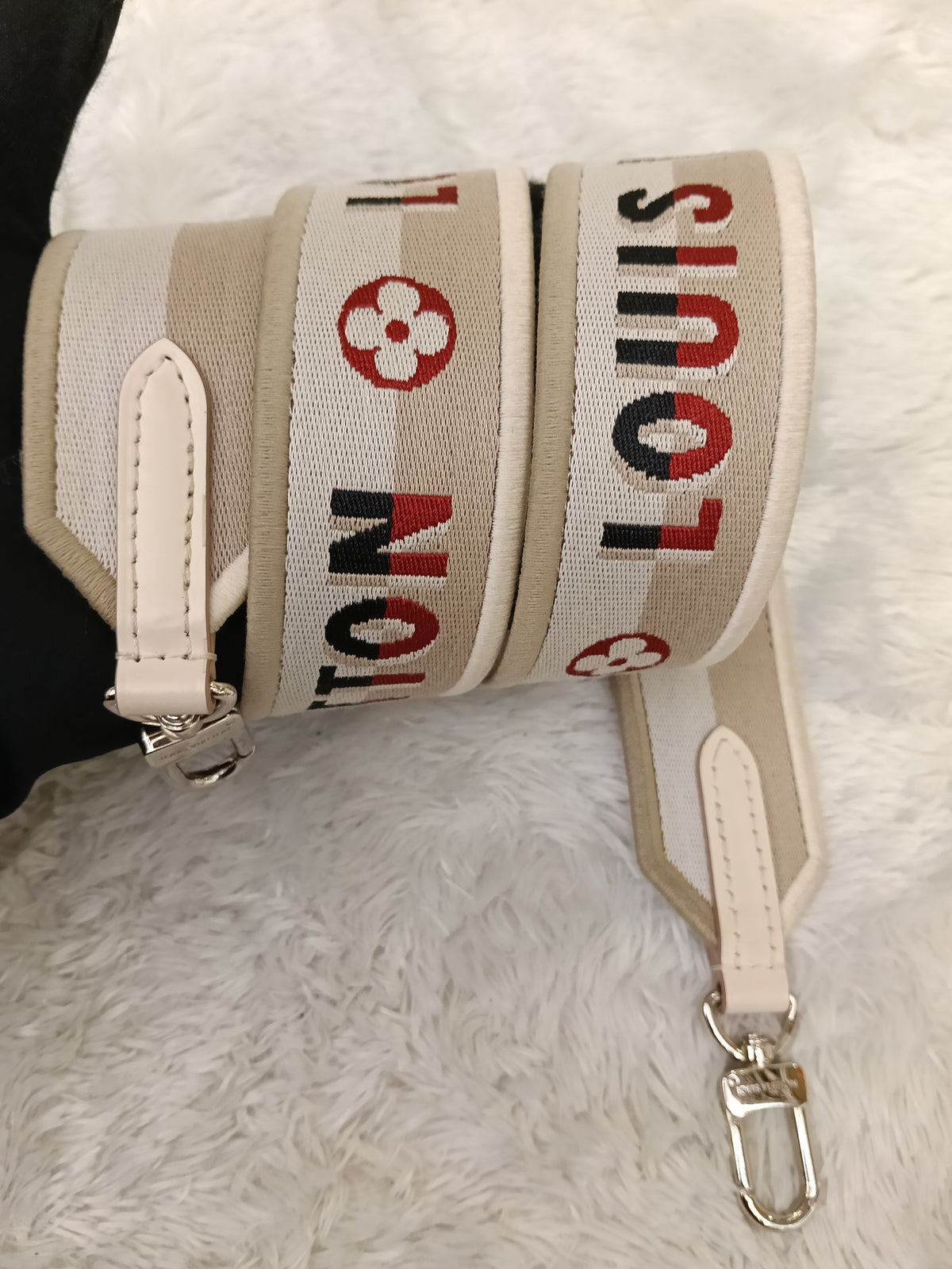 LV Alma BB SL Epi Quartz 2023 (CHIP)