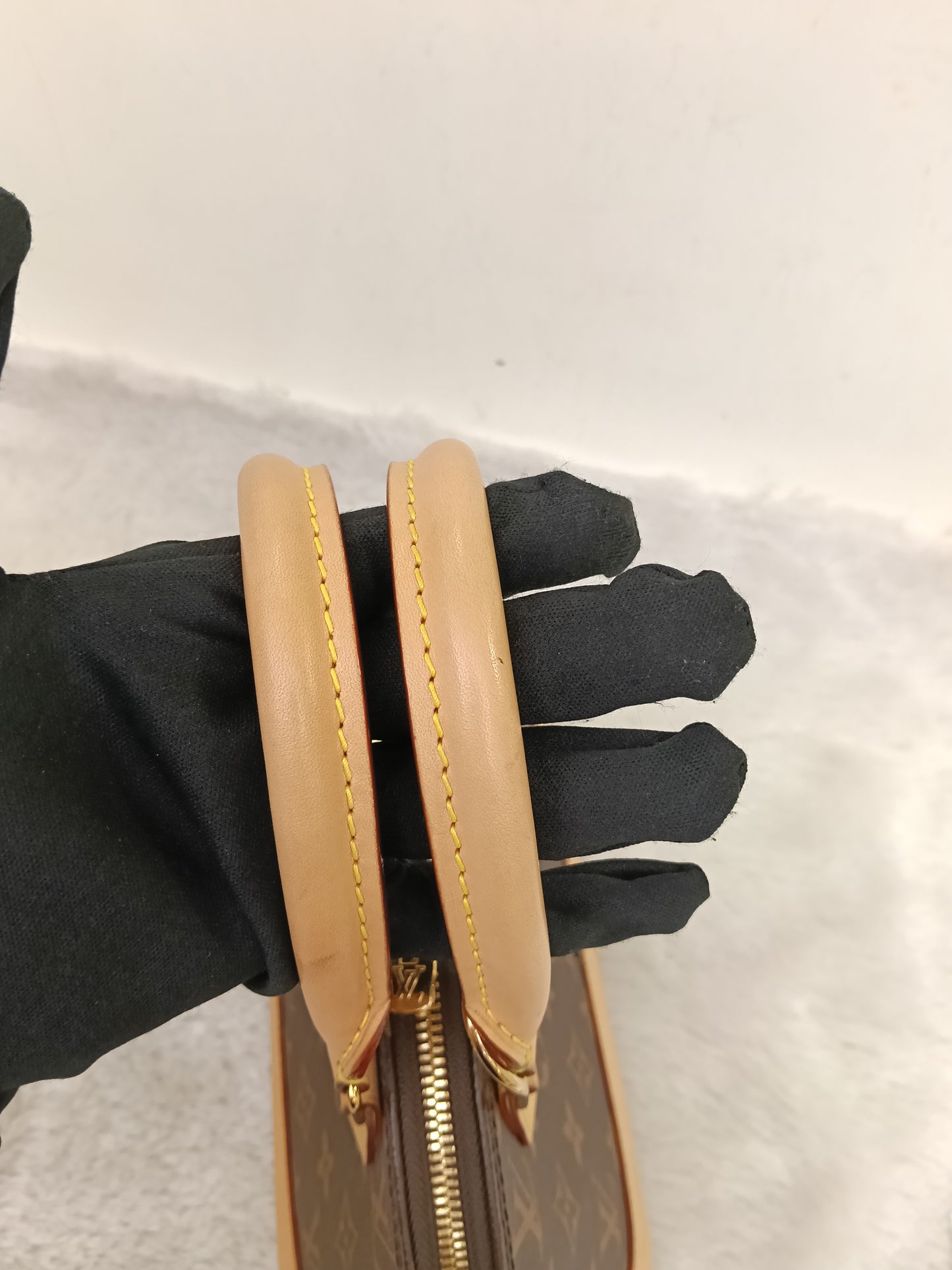 LV Alma BB Monogram 2025 (CHIP)